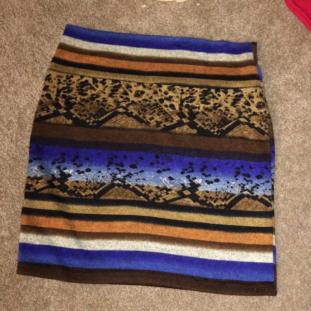 Skirt!